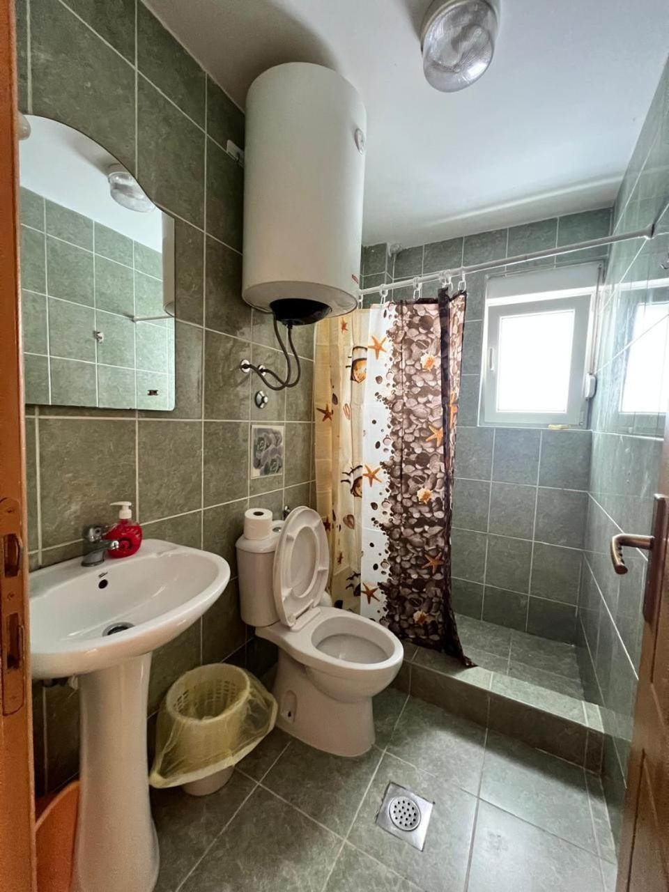 Apartments Brnjada سوتوموري الغرفة الصورة