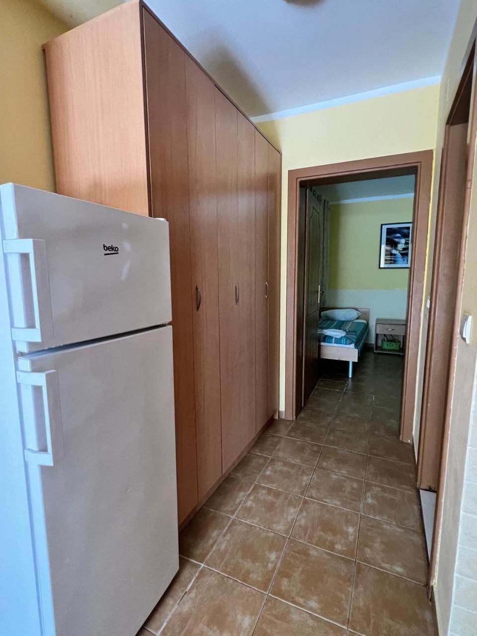 Apartments Brnjada سوتوموري الغرفة الصورة